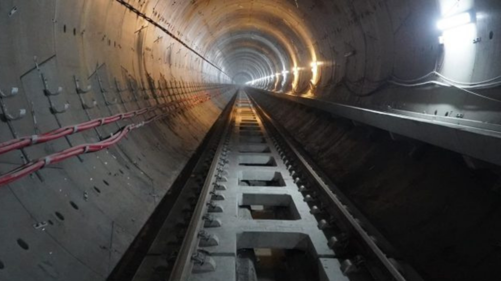 Płyta podtorowa z fibrobetonu w metrze Turcja